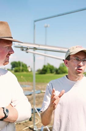 IGB faculty and co-PI Andrew Leakey, with PI and Director of the Enterprise Institute for Renewable Fuels Tom Brutnell, are working to develop a model plant system to improve drought tolerance and advance the sustainable capabilities of bioenergy grasses.