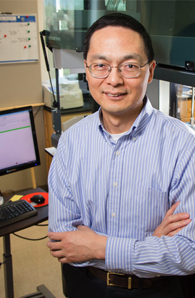 Professor of Chemical and Biomolecular Engineering and leader of the IGB's Biosystems Design research theme, Huimin Zhao is also the leader of the Center for Advanced Bioenergy and Bioproducts Innovation (CABBI) Conversion Theme.