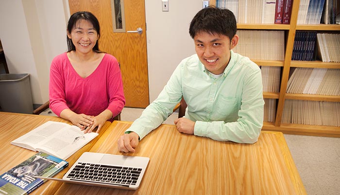 Research specialist and first author Yasuko Ishida (left) with graduate student Kai Zhao.