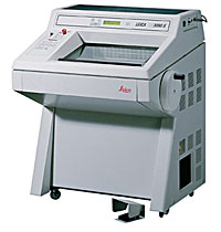 Photo of cryostat.