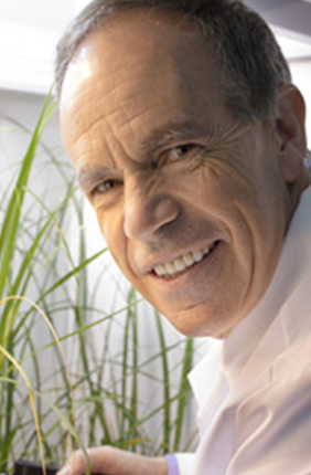 Plant biologist Steve Long ponders strategies to recruit the next generation of researchers.