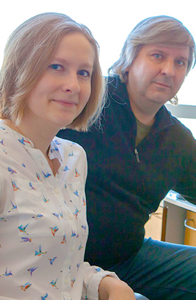 PhD student Veronika Dubinkina, left, with Bliss Faculty Scholar and Professor of Bioengineering Sergei Maslov, applied the theoretical concept of the “stable marriage problem” to microbial communities. 