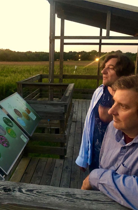 Alexei Tkachenko (top), a physicist at Brookhaven National Laboratory with Sergei Maslov, a professor of bioengineering and physics
