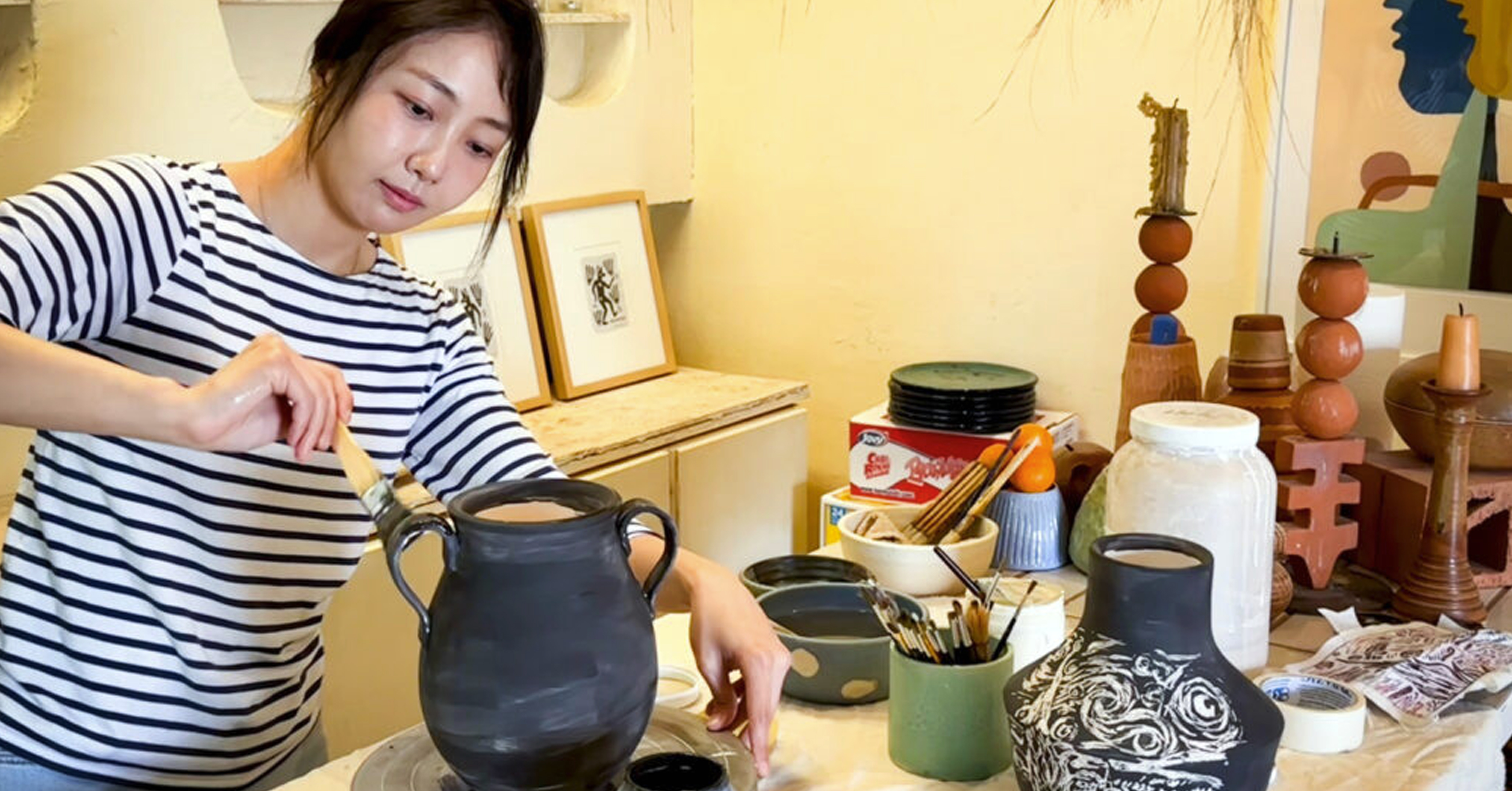 Atom-scale stencil patterns help nanoparticles take new shapes and learn new tricks