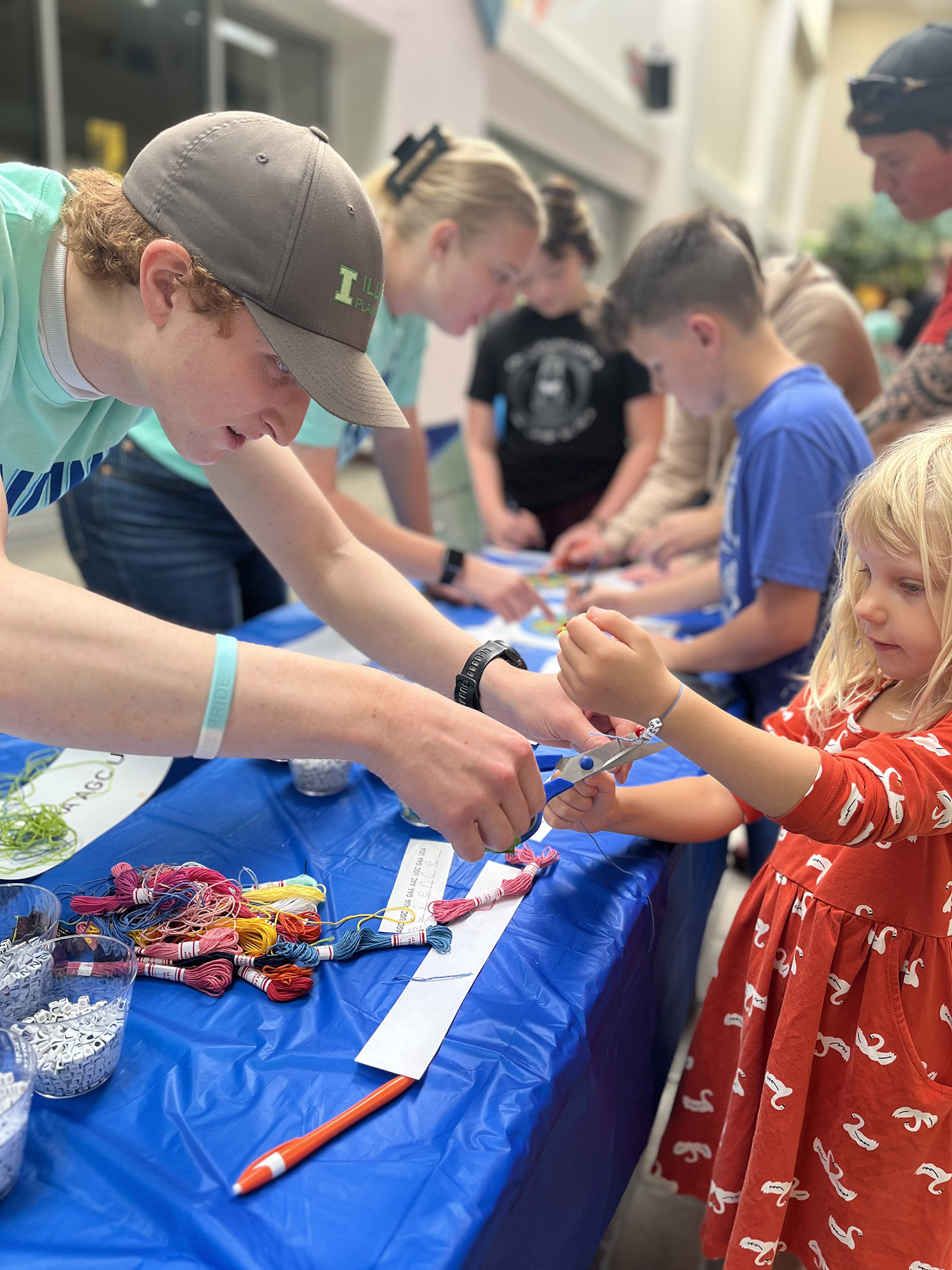 Genome Day 2025, Lincoln Square Mall