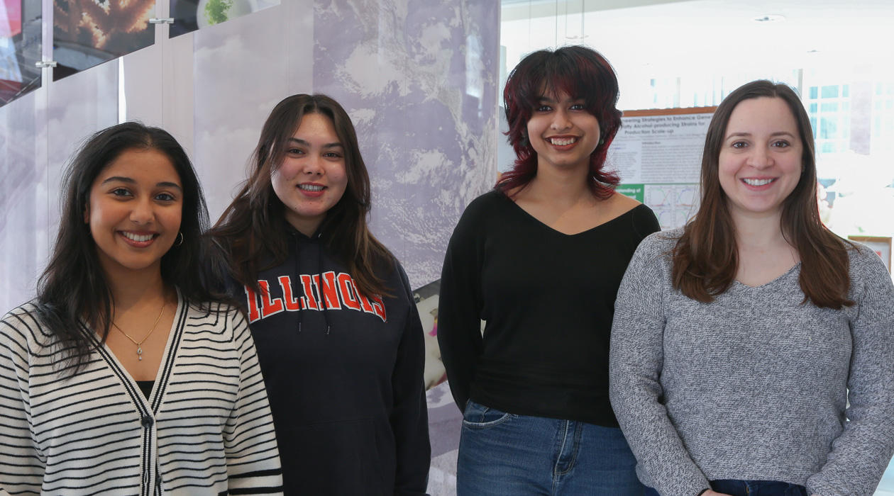 Shriya Wagholikar, Katie Zobus, Asheera Kaul, and bioengineering professor Caroline Cvetkovic