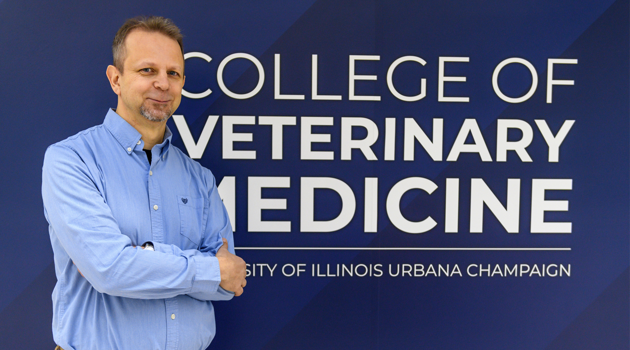 The rise of antibiotic resistance among the type of E. coli bacteria responsible for most foodborne illness is concerning because antibiotics are not advised for the infection, suggesting that the bacteria are acquiring resistance in the environment or during the food production process, said Illinois pathobiology professor Csaba Varga. Photo by Craig Pessman