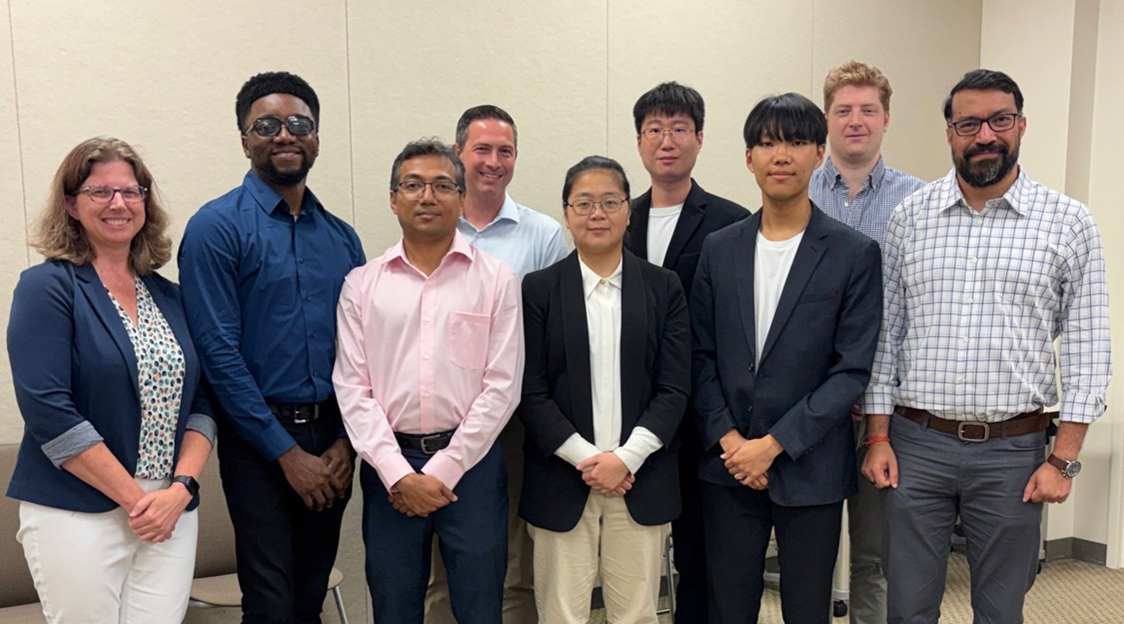 From left to right: Sarah Schwartz, Iyke Nnaji, Shah-Al Emran, Jacob Kinsey, Cindy Yang, Zhengyi Zhang, Siun Lee, Frithjof Gressmann, and Abhishek Pandey / Kelly Darr