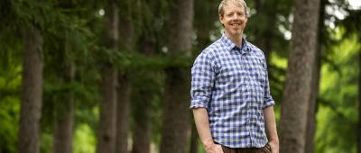 With his colleagues at Oregon State University and Utah State University, U. of I. plant biology professor James O’Dwyer developed a model that can predict changes in tree abundance over time. Photo by Michelle Hassel