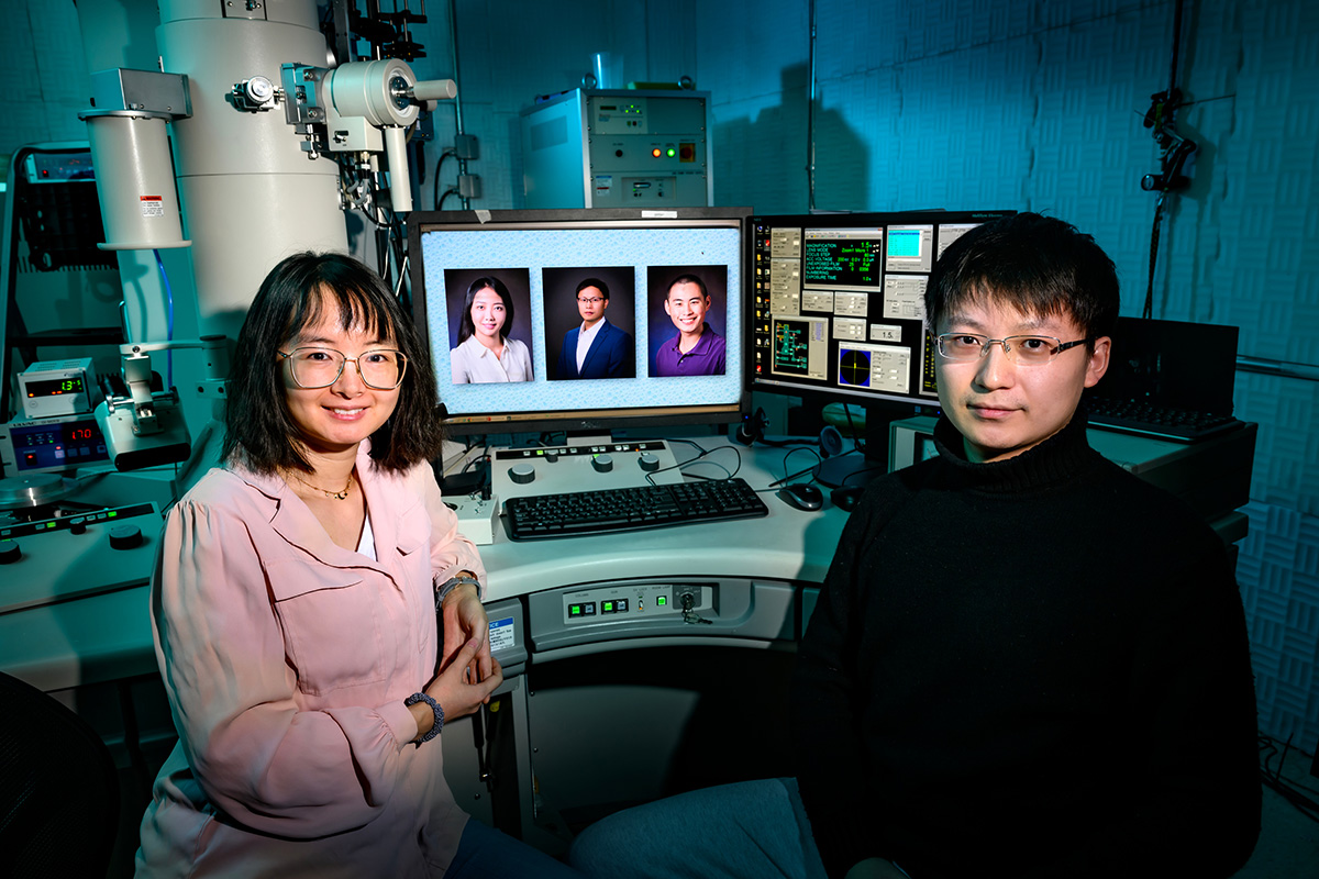 Professor Qian Chen, left, onscreen researchers Ahyoung Kim, Binbin Luo and Ahyoung Kim, and Chang Liu, seated, collaborated with researchers at Northwestern University to observe nanoparticles self-assembling and crystalizing into solid materials for the first time.