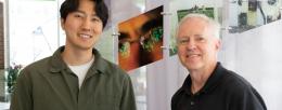 Graduate student in electrical and computer engineering Han Lee (left) and Professor Brian Cunningham (right)